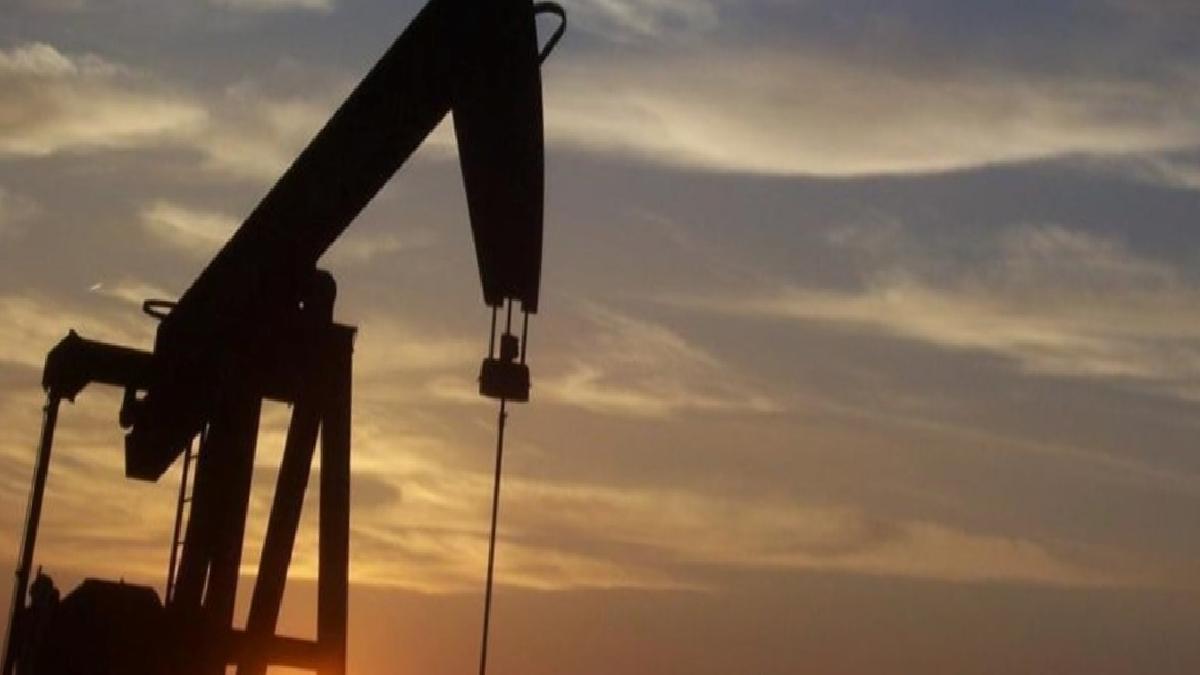 Brent petrol fiyatı yüzde 1,4 azaldı: Varili 79,7 dolar