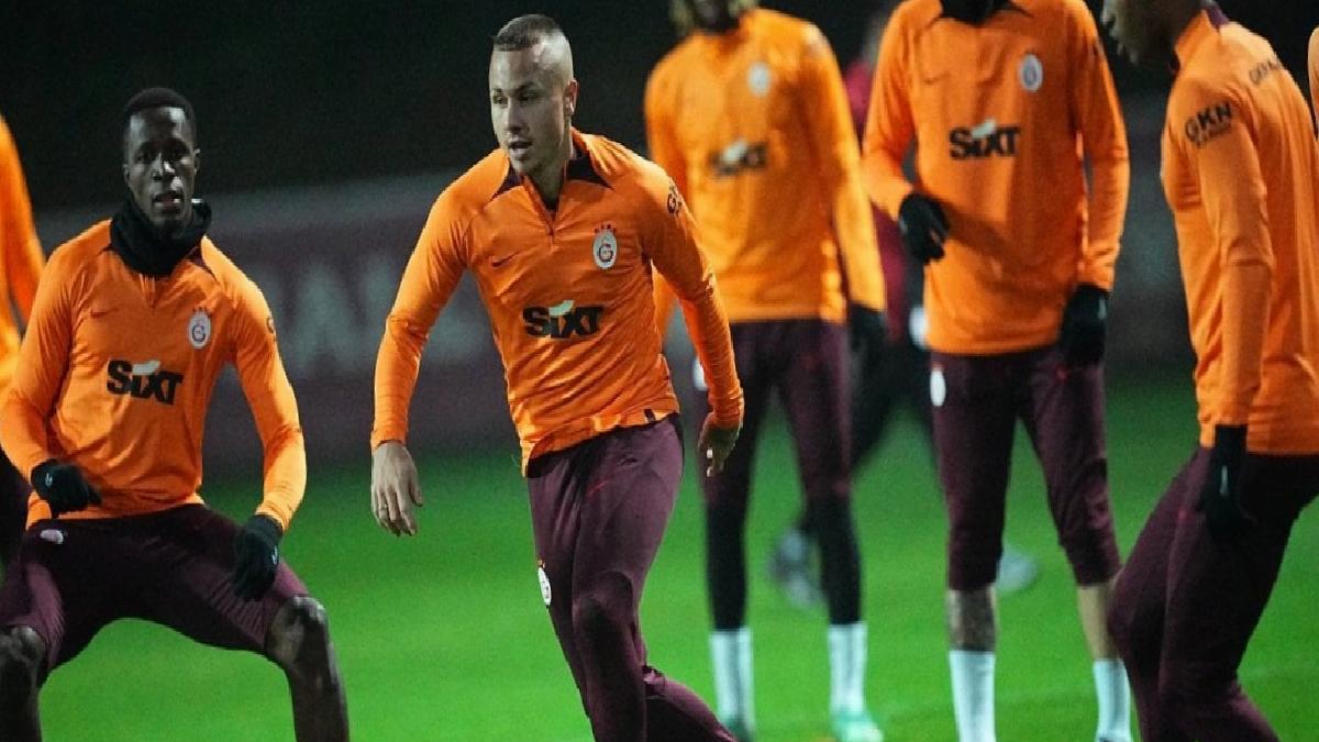 Galatasaray, Alanyaspor maçının hazırlıklarını bitirdi