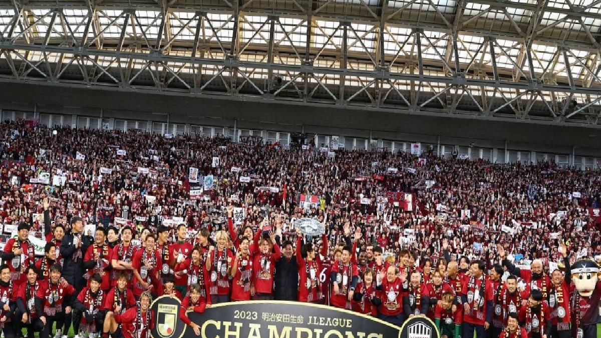 Japonya'da Vissel Kobe'den tarihi şampiyonluk