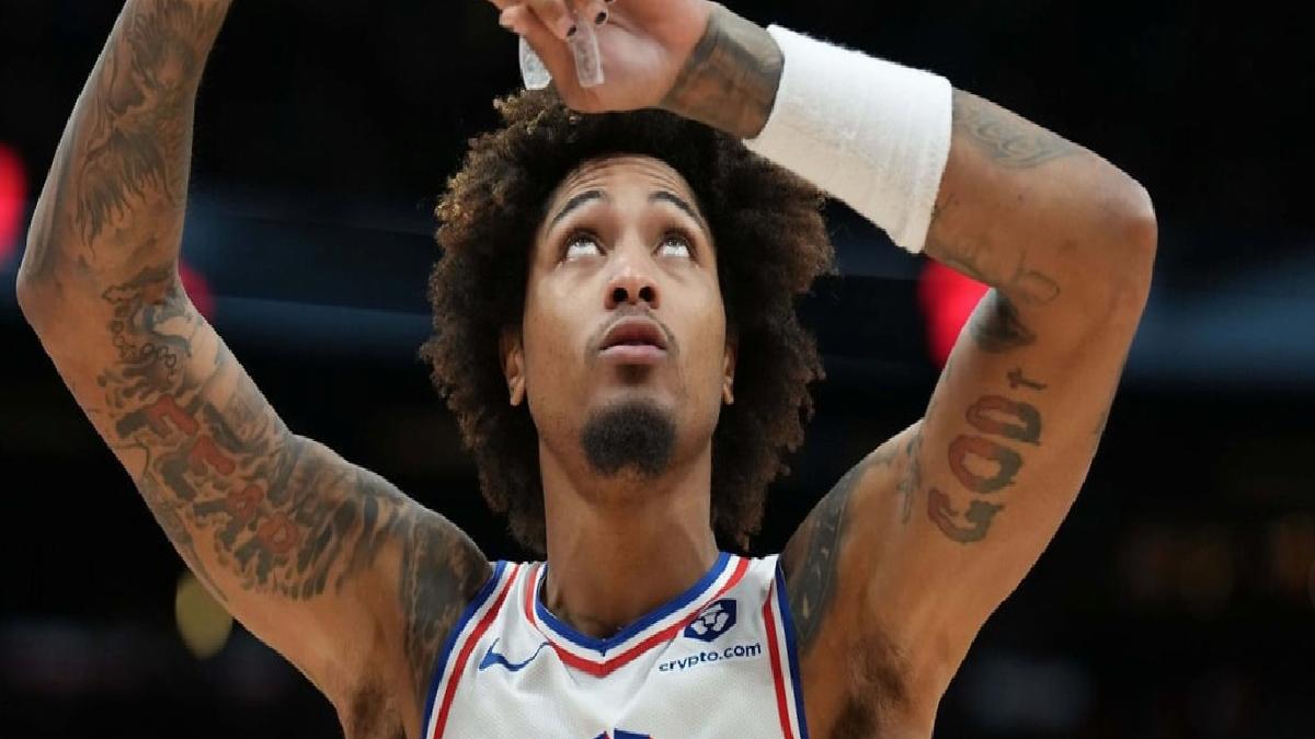 Philadelphia 76erslı Kelly Oubre, trafik kazası geçirdi