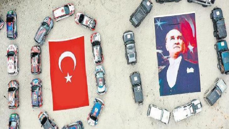 Serhan Acar yazdı: 100 yıl coşkusu!