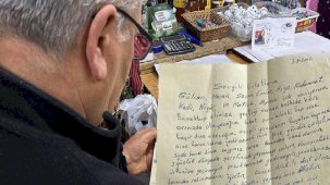 15 yıl sonra zarf geldi! 'Bu mektup elinize geçtiği zaman belki de aranızda olmayacağım'