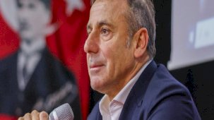 Abdullah Avcı'dan ziyaret: Öğretmenler Gününü kutladı