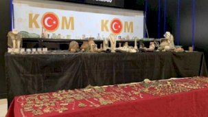 Ankara'da tarihi eser operasyonu! Binlercesi ele geçirildi