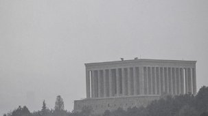 Başkent Ankara'da kar yağışı başladı