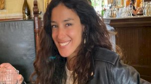 Cansu Tosun, Serenay Sarıkaya'nın annesiyle yasak aşk yaşayan babasıyla ilgili konuştu