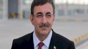 Cevdet Yılmaz: Enflasyon 2024'ün ortasında düşüşe geçecek