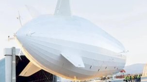 Dünyanın en büyük hava aracı ilk uçuş testini gerçekleştirecek