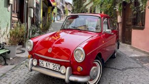 Eskişehir'de hurda halde bulduğu aracı yollara döndürdü: Şimdi teklifleri reddediyor