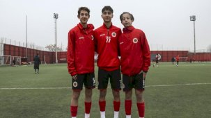 Fenerbahçe, Gençlerbirliği altyapısından 3 ismi renklerine bağladı