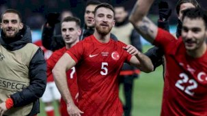 Fenerbahçe ve Galatasaray, Salih Özcan için yarışıyor