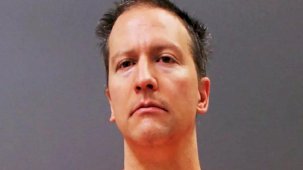 George Floyd’u öldüren eski polis hapishanede bıçaklandı