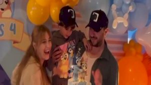 Hazal Kaya ve Ali Atay'ın oğulları Fikret Ali'nin sempatik hallerine beğeni yağdı