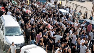 İsrail'in Cenin'de öldürdüğü Filistinliler için cenaze töreni düzenlendi