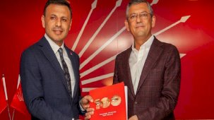 İstanbul’da 196 delegeden 185’i Özel’e imza verdi