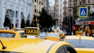 İstanbul'da taksiciler tarifelerine yüzde 65 zam istiyor