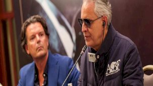 İtalyan sanatçı Andrea Bocelli Türkiye! 'Savaş insanlığın hatası'