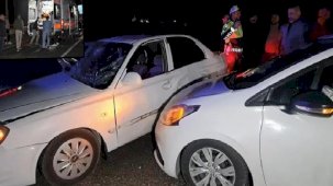 Kırıkkale'de feci kaza! 3 araç çarpıştı: 4 yaralı