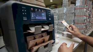 KKM 350 milyar TL, döviz mevduatı ise 4 milyar dolar düştü