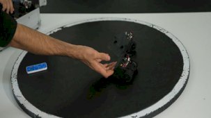 Kocaeli'de liselilerin tasarladıkları mini sumo robotu, Avrupa şampiyonu oldu