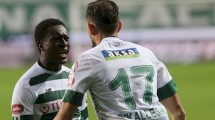 Konyaspor, Kasımpaşa'yı iki golle geçti
