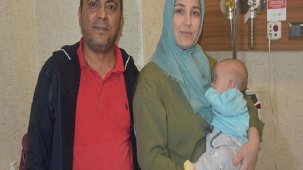 'Kurtuluş'un hikayesi! Depremi anne karnında atlattı... 'Böyle bir hastalığı ilk kez duyduk'