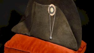 Napolyon’un şapkası açık artırmayla satılacak! Değeri 600 ila 800 bin euro arasında