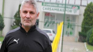 Perşembespor'dan ayrılan Zekeriya Köklükaya, Çarşambaspor'un hocası oldu