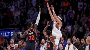 Phoenix Suns, New York Knicks'i son saniye üçlüğüyle yendi