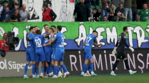 Rizespor, İstanbulspor önünde 3 puanı tek golle aldı