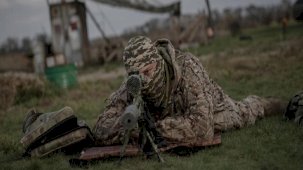 Ukrayna'da keskin nişancıların 24 saatlik nöbeti: Tatil günümüz yok