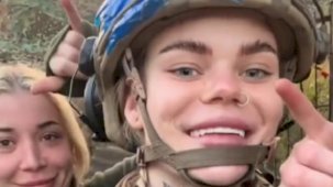 Ukraynalı kadın askerler cephede görüntülendi