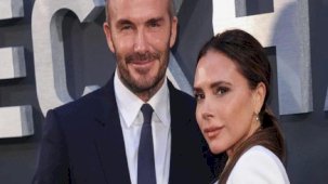 Victoria Beckham'ın montu şaşkınlık yarattı: Üzerinden çıkarmıyor