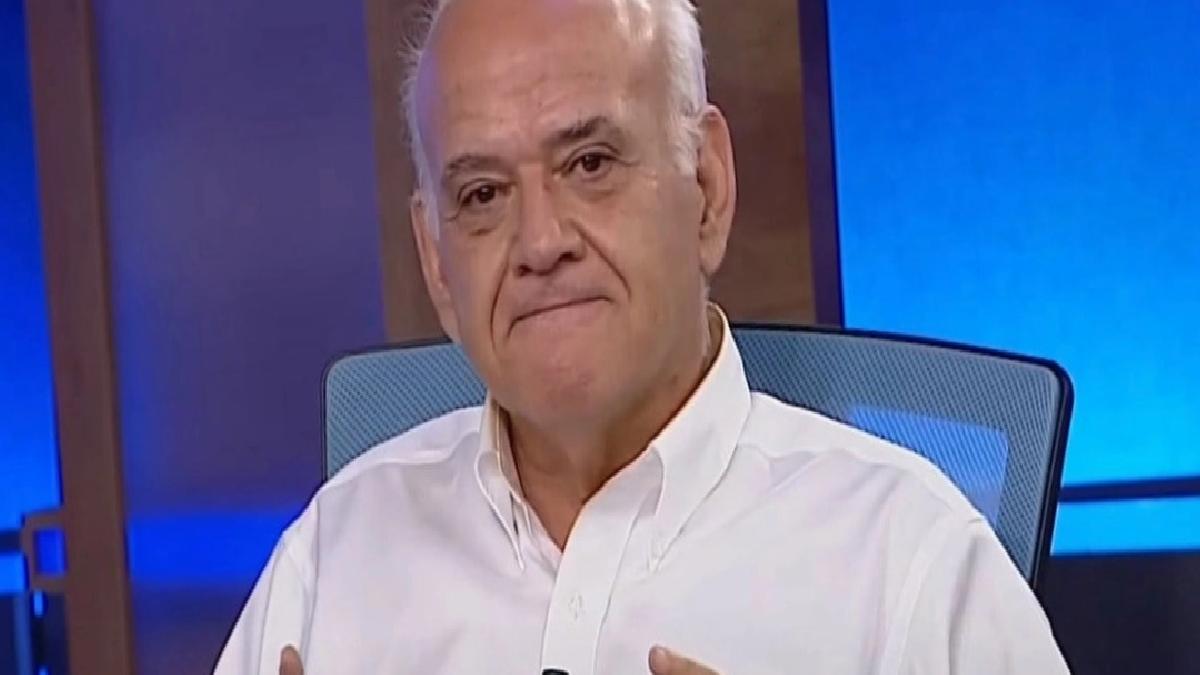 Ahmet Çakar'dan hakeme tepki: Galatasaray'ın penaltısı verilmedi
