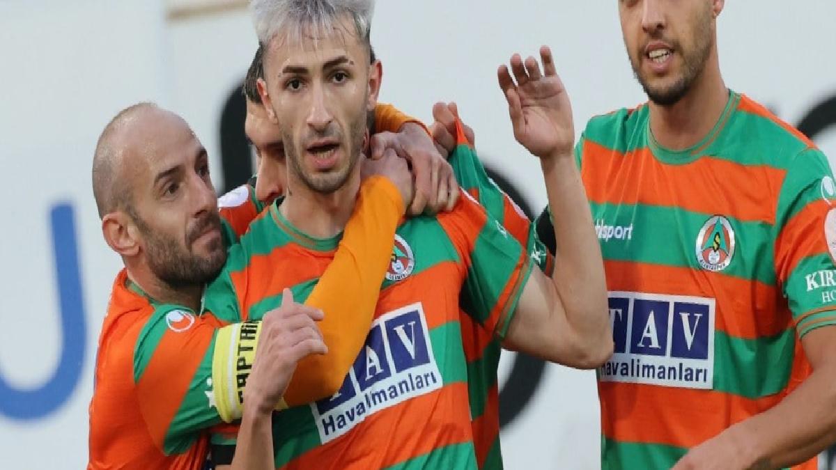 Alanyaspor evinde Samsunspor'u yendi