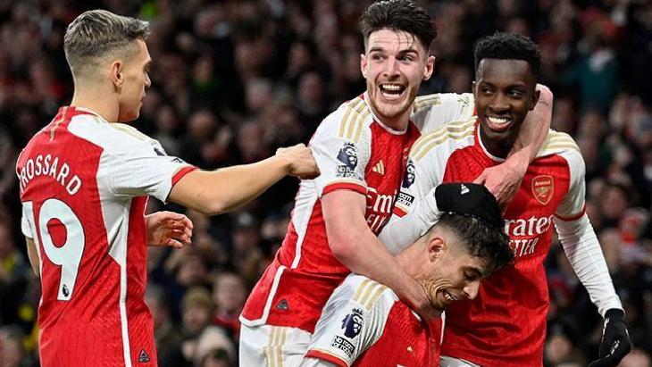 Arsenal, Brighton'ı 2 golle devirdi!