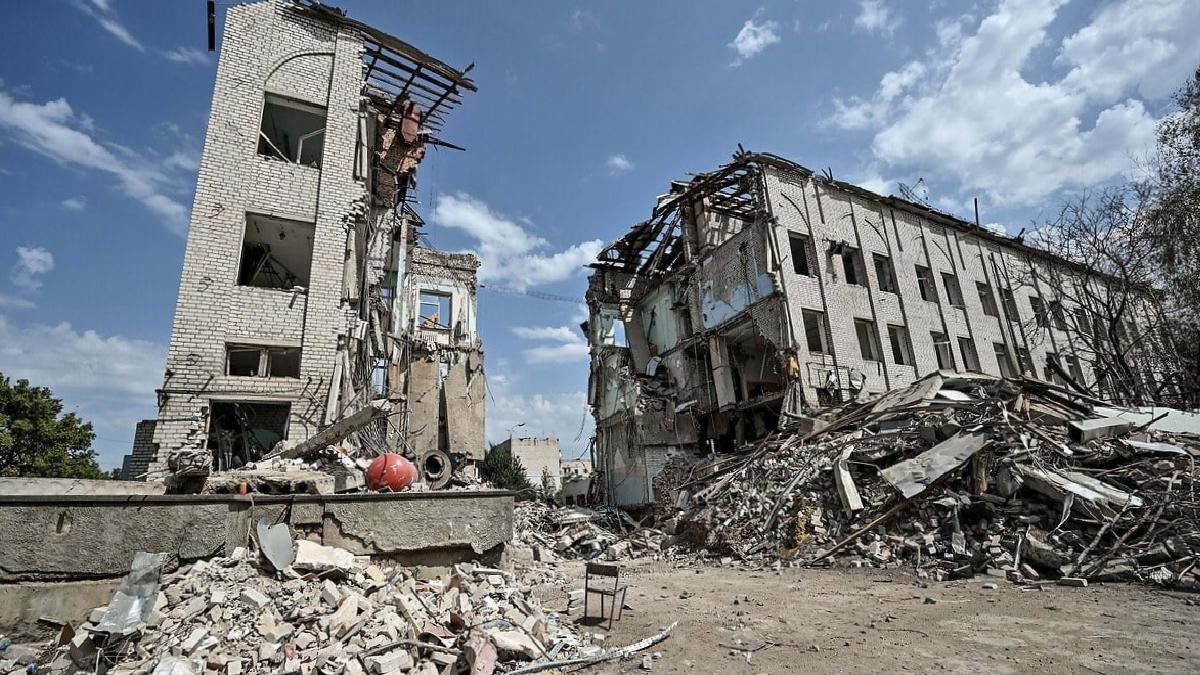 BM raporu: Ukrayna'daki savaşta en az 10 bin sivil öldü
