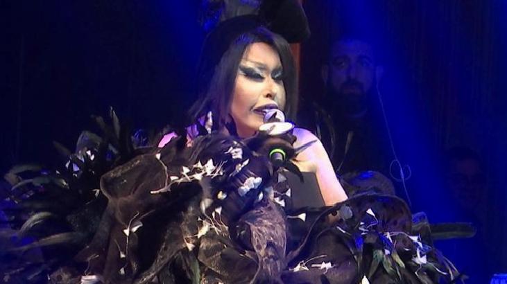 Bülent Ersoy sahne öncesi fenalaştı! 'Arayın, doktorum gelsin'