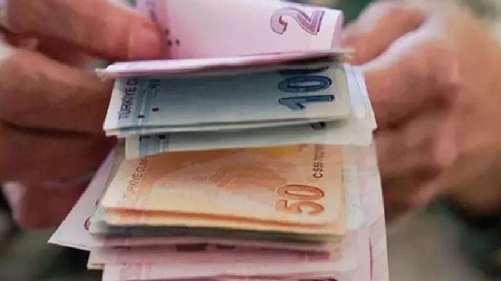 Çalışan emeklilere 5 bin lira ikramiye Resmi Gazete'de