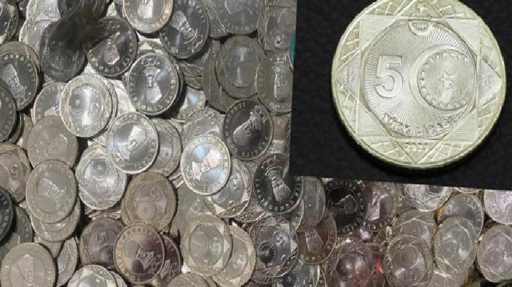 Darphane'de 5 liralık hatıra paraların basım aşaması görüntülendi