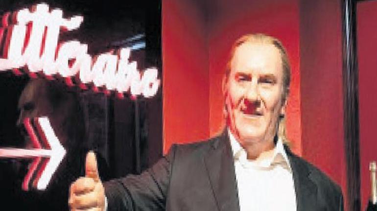 Depardieu heykeli kaldırıldı
