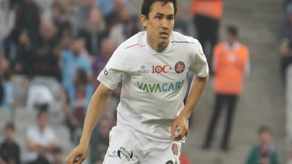 Fatih Karagümrük'te Otobek Shukurov'un sözleşmesi feshedildi