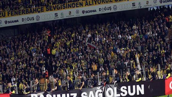 Fenerbahçeli futbolcular şehitlerimizi unutmadı!