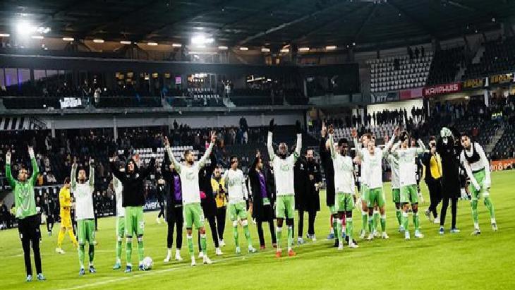 Feyenoord deplasmanda 4 golle kazandı!