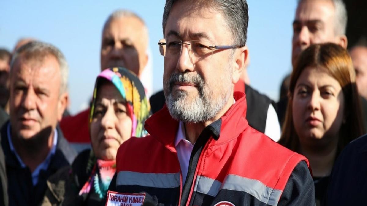 İbrahim Yumaklı: Depremde hayvanlarını kaybeden vatandaşlarımızın kayıplarını karşıladık