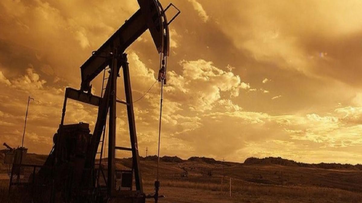 İran'da petrol üretimi son 2 yılda yüzde 60 arttı