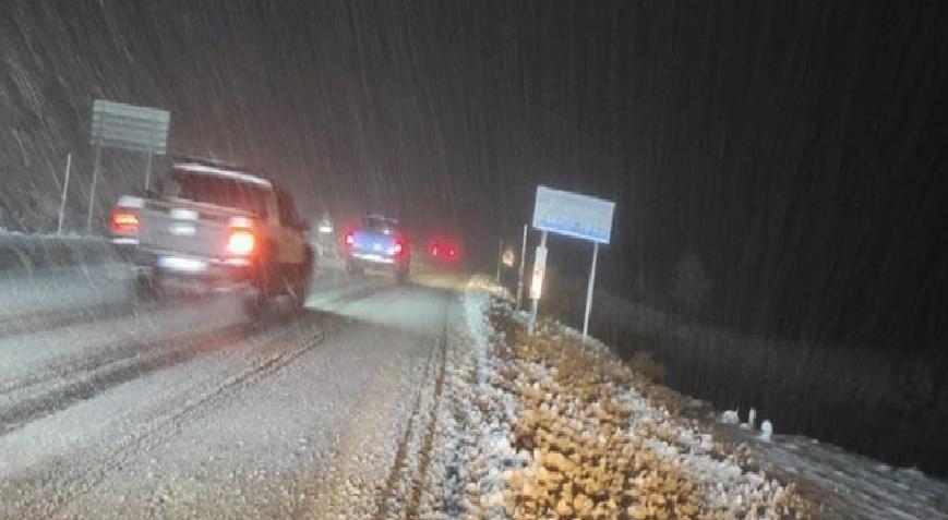Konya- Antalya karayolunda ulaşıma 'kar' engeli! Geçişler kontrollü yapılıyor