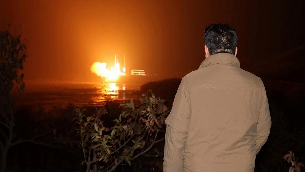 Kuzey Kore: Casus uydumuzla Beyaz Saray ve Pentagon'un görüntüsünü aldık