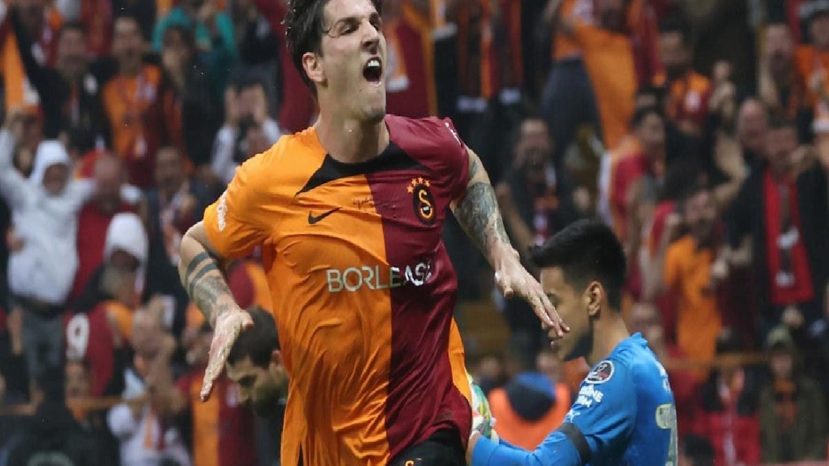 Nicolo Zaniolo'dan Fenerbahçe derbisi paylaşımı!