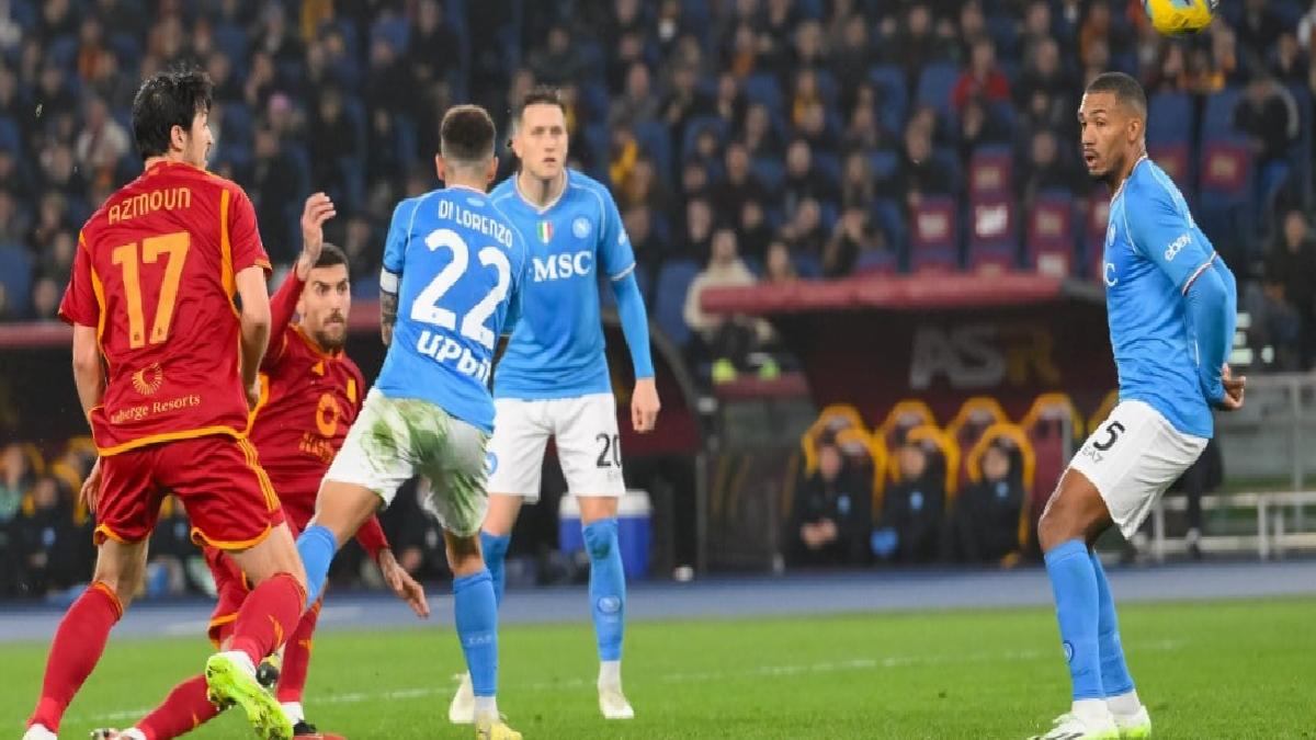 Roma konuk ettiği Napoli'yi mağlup etti